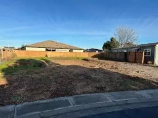 555 Freeman Rd #105, Central Point, OR 97502
