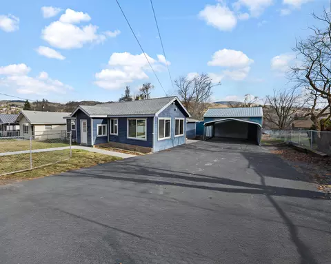 1821 Lancaster Ave, Klamath Falls, OR 97601