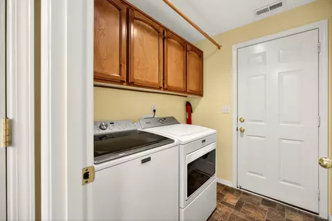 Other - 577 C St, Phoenix, OR 97535 photo 2 of 3