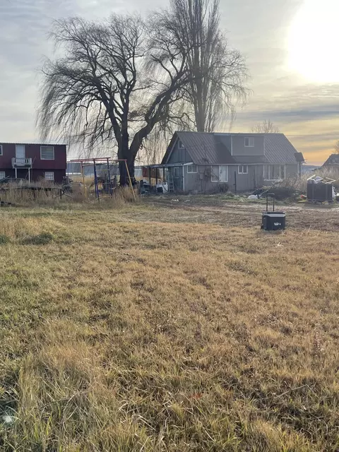 3364 Johns Ave, Klamath Falls, OR 97603