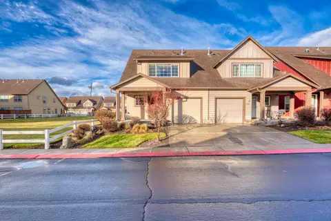 2991 SW Indian Cir, Redmond, OR 97756