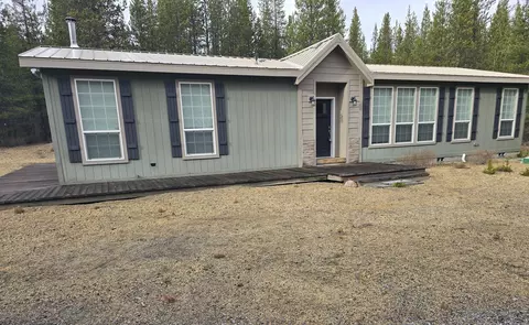 125220 Cappy Ct, Crescent Lake, OR 97733