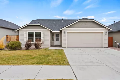 3539 SW Pumice Stone Ave, Redmond, OR 97756