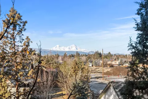 20670 Comet Ct, Bend, OR 97701 photo 33