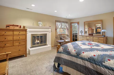 Bedroom - 64742 Sylvan Loop, Bend, OR 97701 photo 9 of 9