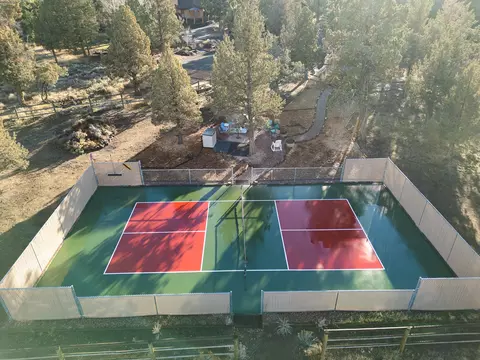 View/Area - 64742 Sylvan Loop, Bend, OR 97701 photo 3 of 4