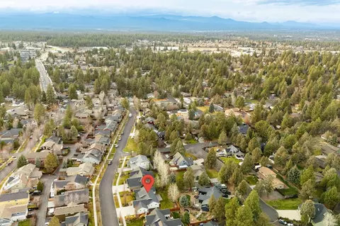 20382 Penhollow Ln, Bend, OR 97702 photo 40