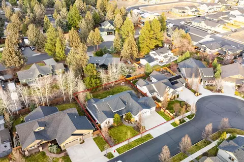 20382 Penhollow Ln, Bend, OR 97702 photo 43