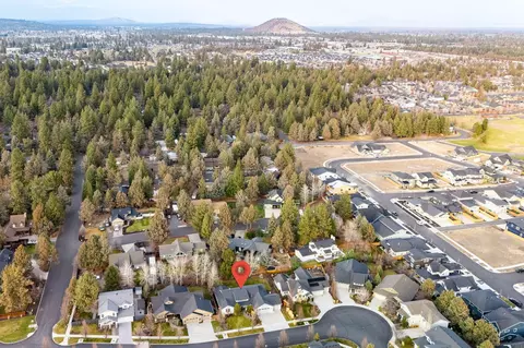 20382 Penhollow Ln, Bend, OR 97702 photo 38