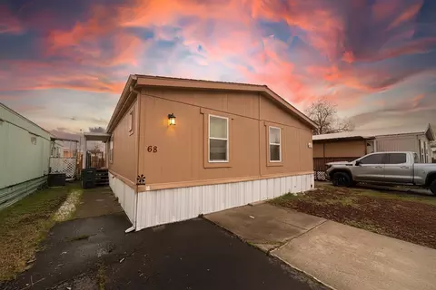 2622 Falcon St #SPC 68, White City, OR 97503