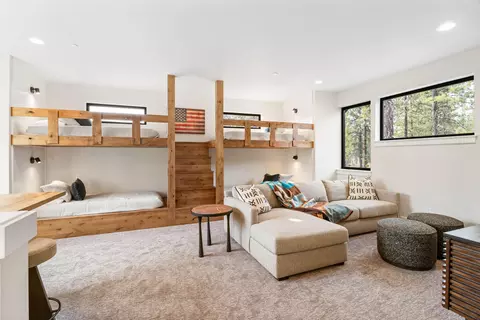 Bedroom - 18257 Forestbrook Lp #24, Bend, OR 97707 photo 2 of 4