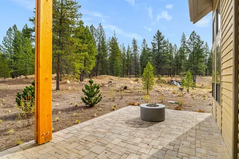 Exterior - 18257 Forestbrook Lp #24, Bend, OR 97707 photo 8 of 21