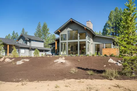 Exterior - 18257 Forestbrook Lp #24, Bend, OR 97707 photo 7 of 21