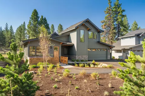 18257 Forestbrook Lp #24, Bend, OR 97707