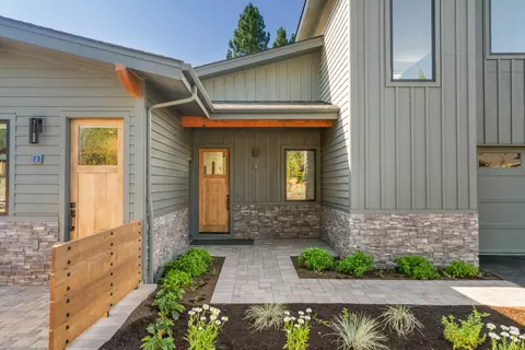 Exterior - 18257 Forestbrook Lp #24, Bend, OR 97707 photo 4 of 21