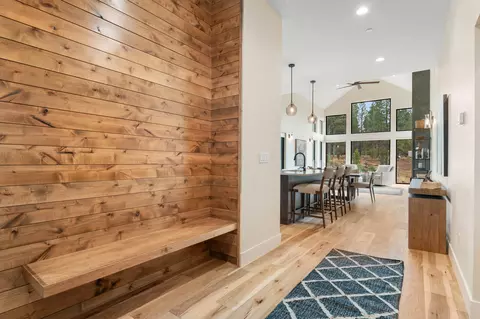 Entry Way - 18257 Forestbrook Lp #24, Bend, OR 97707 photo 1 of 3