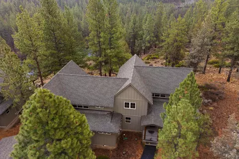 61363 Wild Rapids Dr, Bend, OR 97702 photo 31