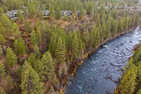 61363 Wild Rapids Dr, Bend, OR 97702 photo 33