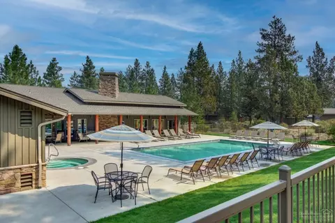 61363 Wild Rapids Dr, Bend, OR 97702 photo 39