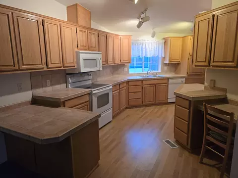 555 Freeman Rd #254, Central Point, OR 97502 photo 6
