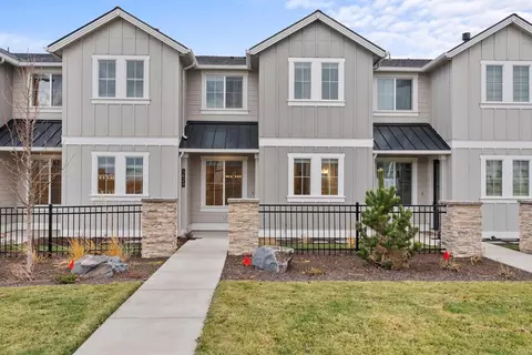 3820 Eagle Rd, Bend, OR 97701