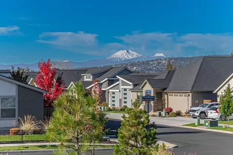 View/Area - 3820 Eagle Rd, Bend, OR 97701 photo 6 of 7