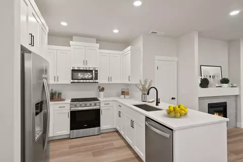 Kitchen - 3820 Eagle Rd, Bend, OR 97701 photo 1 of 1