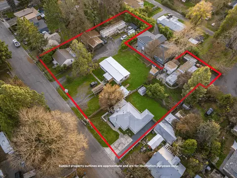 1260 Plummer Ave, Grants Pass, OR 97527