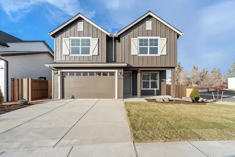 4303 SW Rhyolite Pl #LOT 17, Redmond, OR 97756