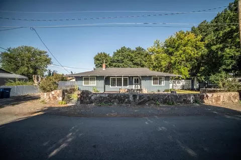 156 NE Spruce Ln, Prineville, OR 97754