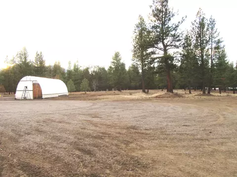 Exterior - 16144 Sprague River Rd, Chiloquin, OR 97624 photo 4 of 29