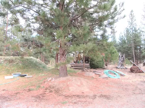 Exterior - 16144 Sprague River Rd, Chiloquin, OR 97624 photo 15 of 29