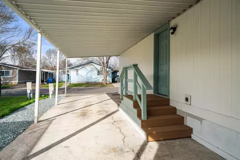 633 E Archwood Dr UNIT 70, Eagle Point, OR 97524 photo 25