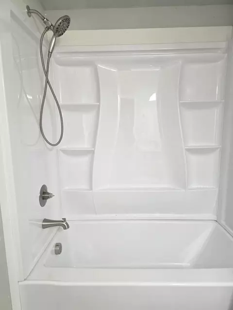 633 E Archwood Dr UNIT 70, Eagle Point, OR 97524 photo 11