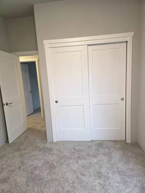 633 E Archwood Dr UNIT 70, Eagle Point, OR 97524 photo 14