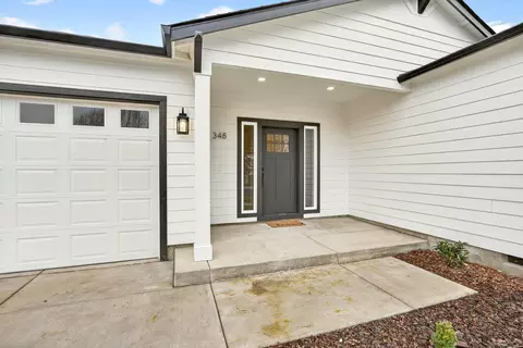 Other - 348 Cascade Dr, Central Point, OR 97502 photo 1 of 10