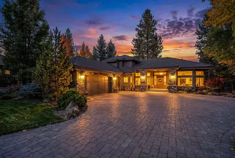 61302 Tam Mcarthur Loop, Bend, OR 97702