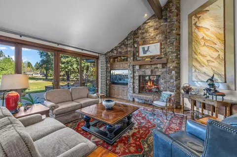 Living - 61302 Tam Mcarthur Loop, Bend, OR 97702 photo 2 of 4