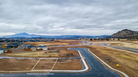 ne discovery loop, Prineville, OR 97754