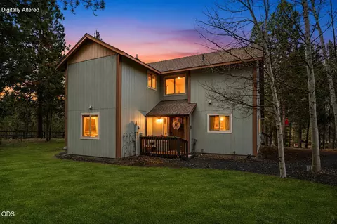 55065 Marten Ln, Bend, OR 97707