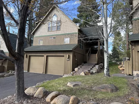 4645 Harrier Dr, Klamath Falls, OR 97601