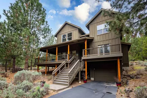 Exterior - 19672 Winter Wren Loop, Bend, OR 97702 photo 2 of 7