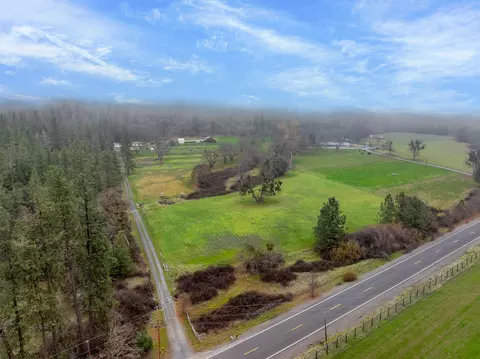 600 Slagle Creek Rd, Grants Pass, OR 97527