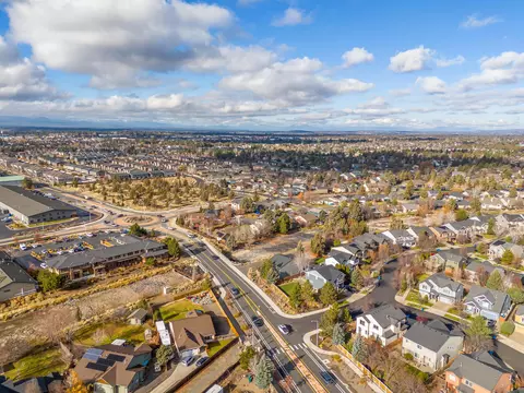 View/Area - 63151 Brookstone Ln, Bend, OR 97701 photo 12 of 12