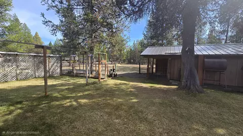 Exterior - 53465 Kokanee Ln, La Pine, OR 97739 photo 3 of 14