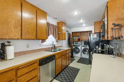Other - 53465 Kokanee Ln, La Pine, OR 97739 photo 4 of 16