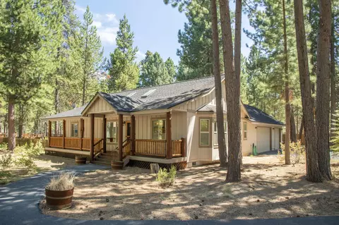 56718 Bandley Rd, Bend, OR 97707