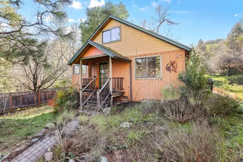 5316 Coleman Creek Rd, Medford, OR 97501