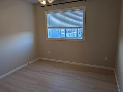 Bedroom - 606 Blue Moon Dr, Central Point, OR 97502 photo 1 of 2