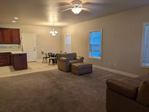 Living - 606 Blue Moon Dr, Central Point, OR 97502 photo 1 of 3